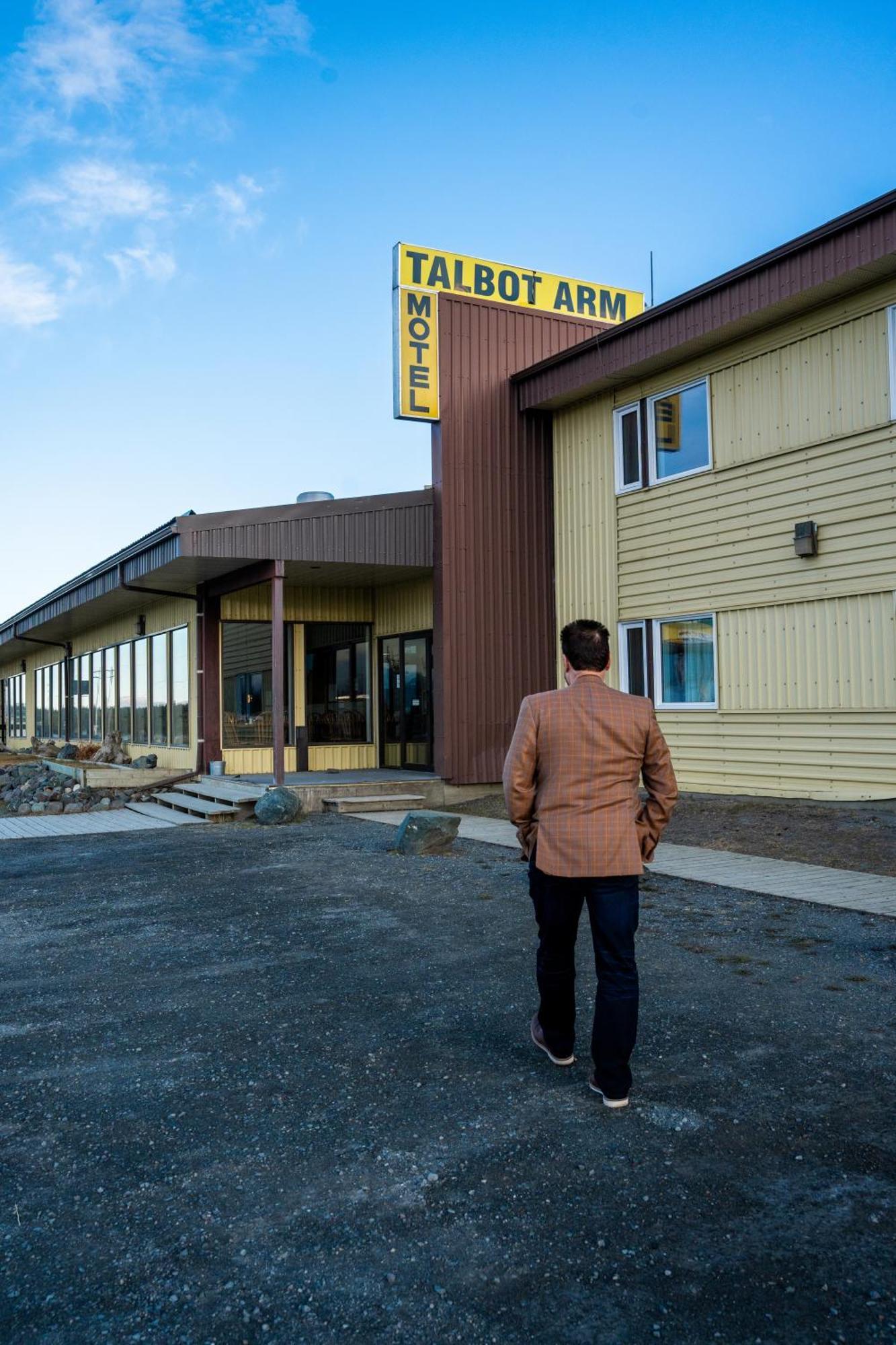 Talbot Arm Motel Destruction Bay 外观 照片